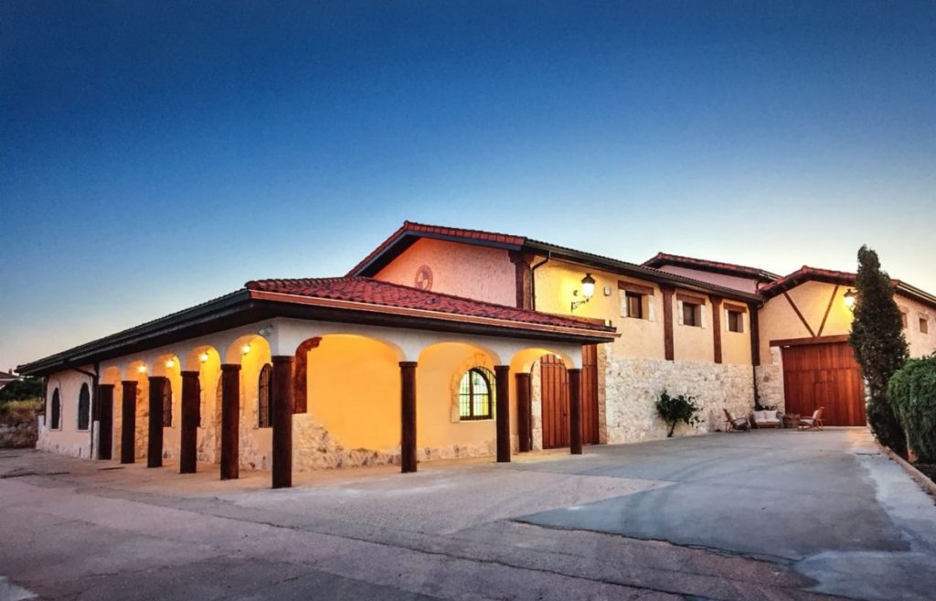 Bodegas J. A. Calvo Casajús