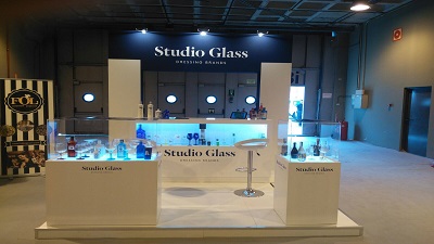 Studio Glass Stand