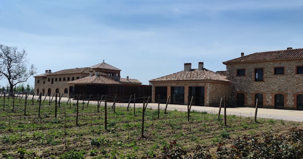 Cavas del Ampurdan peralada fachada
