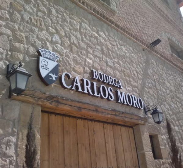 Bodega Carlos Moro Fachada
