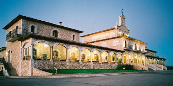 Bodegas Arzuaga Navarro