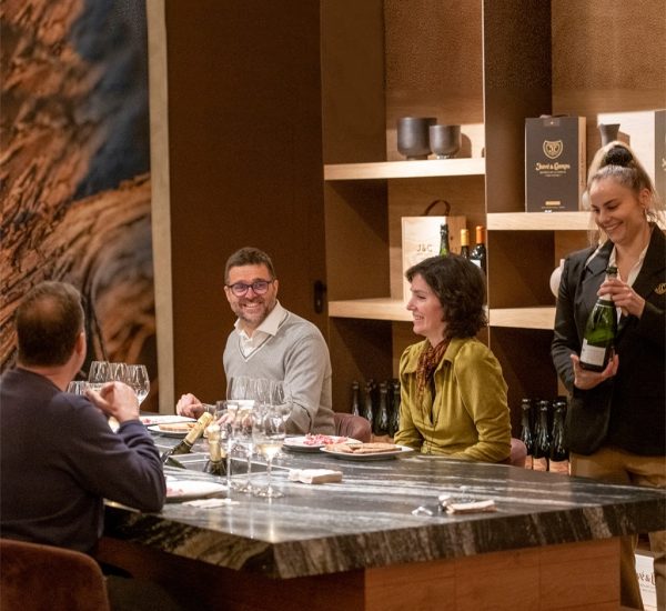 Vinoteca · Wine Bar