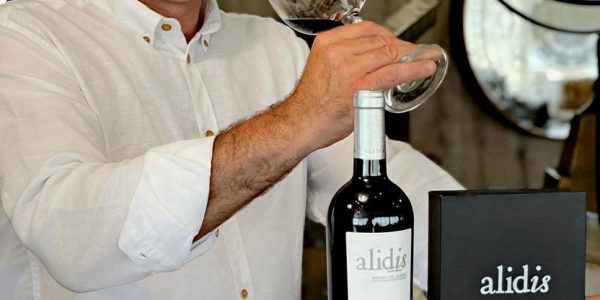 Visita más Cata de Dos Vino