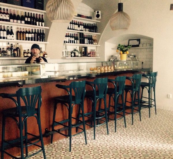 Bar de Vinos