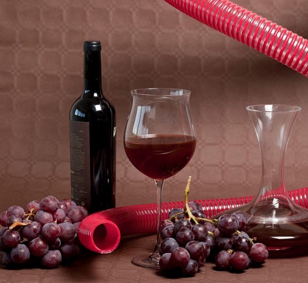 Conexiones y Mangueras Vino